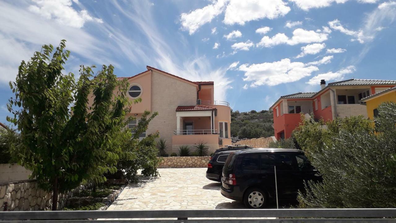 Villa Roza مورتير المظهر الخارجي الصورة